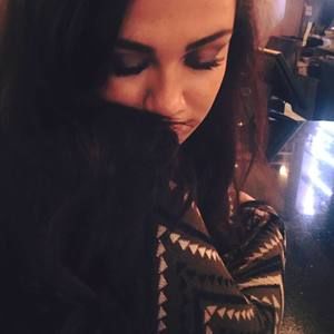 Meet your Posher, Sophia